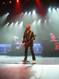 Rhino on stage at the Palais (photo by Lee Hawkins, please do not reproduce without permission)
